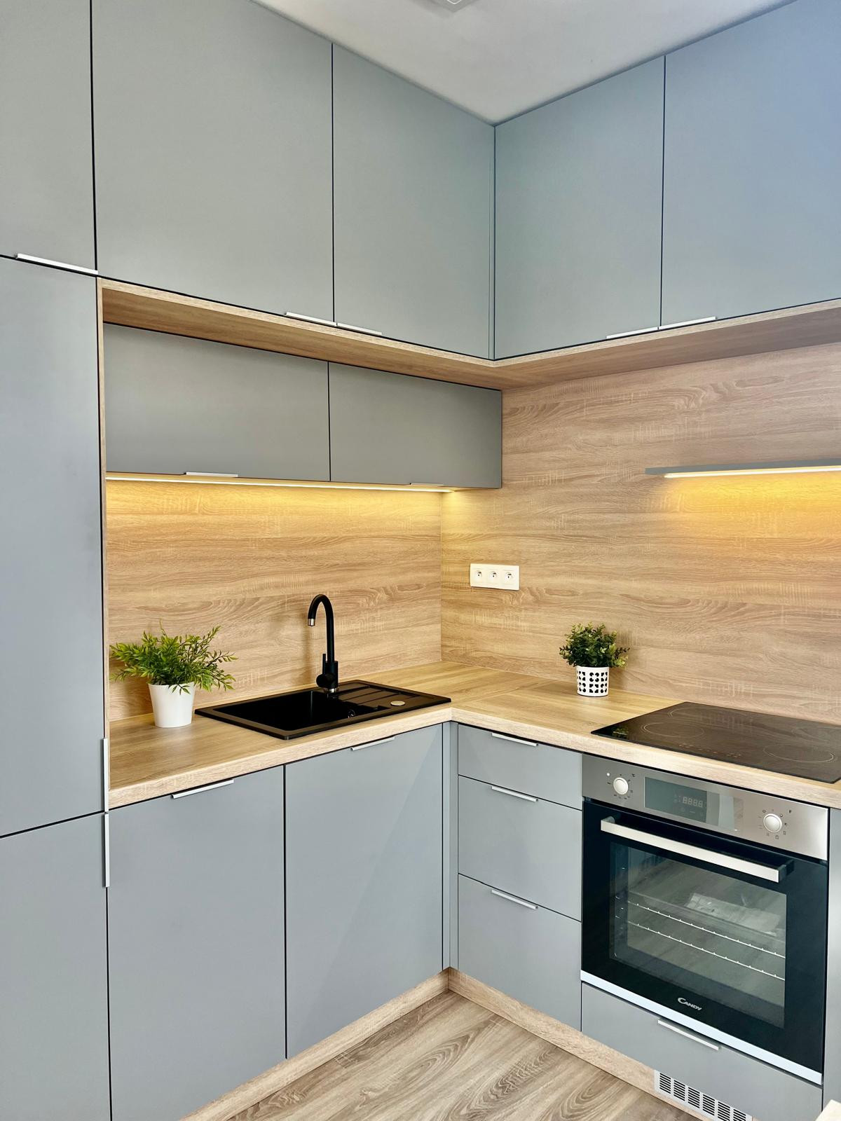 Na prenájom  2 izbový byt v Novostavbe Ovocné Sady s parkovaním