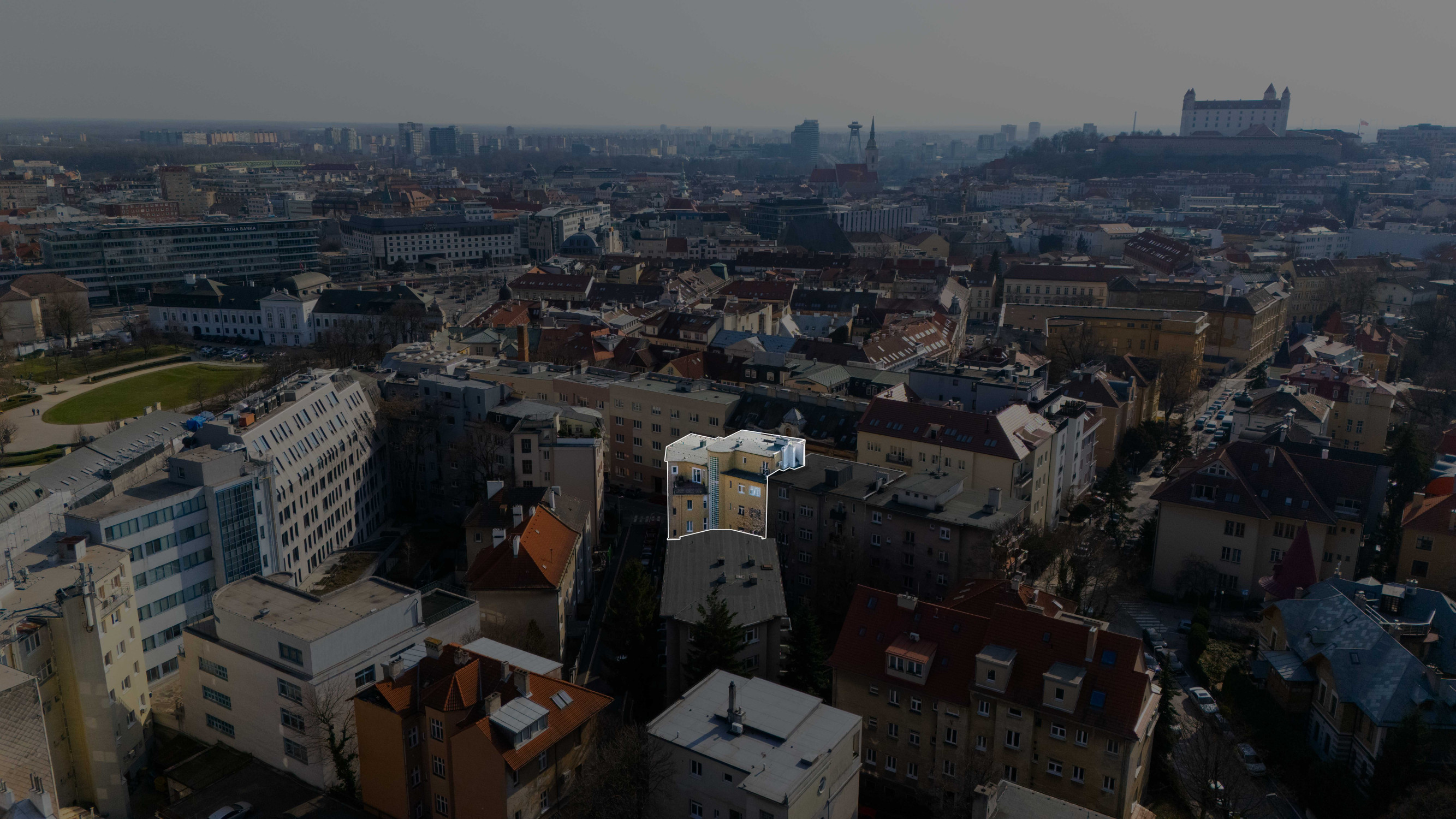 Na prenájom štýlovo zariadený 1 izbový byt v Bratislave-Staré Mesto