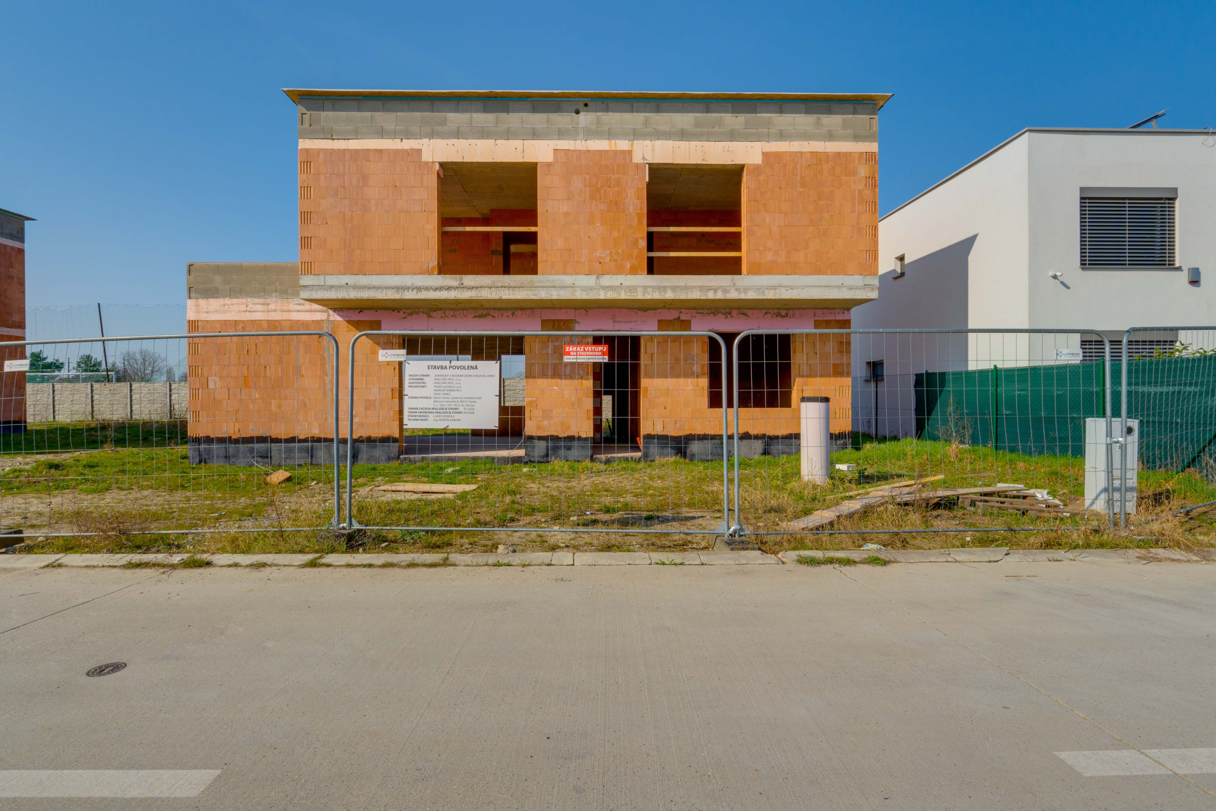 SENEC - NA PREDAJ výnimočná novostavba pre náročných 5-izbový rodinný dom v Senci.