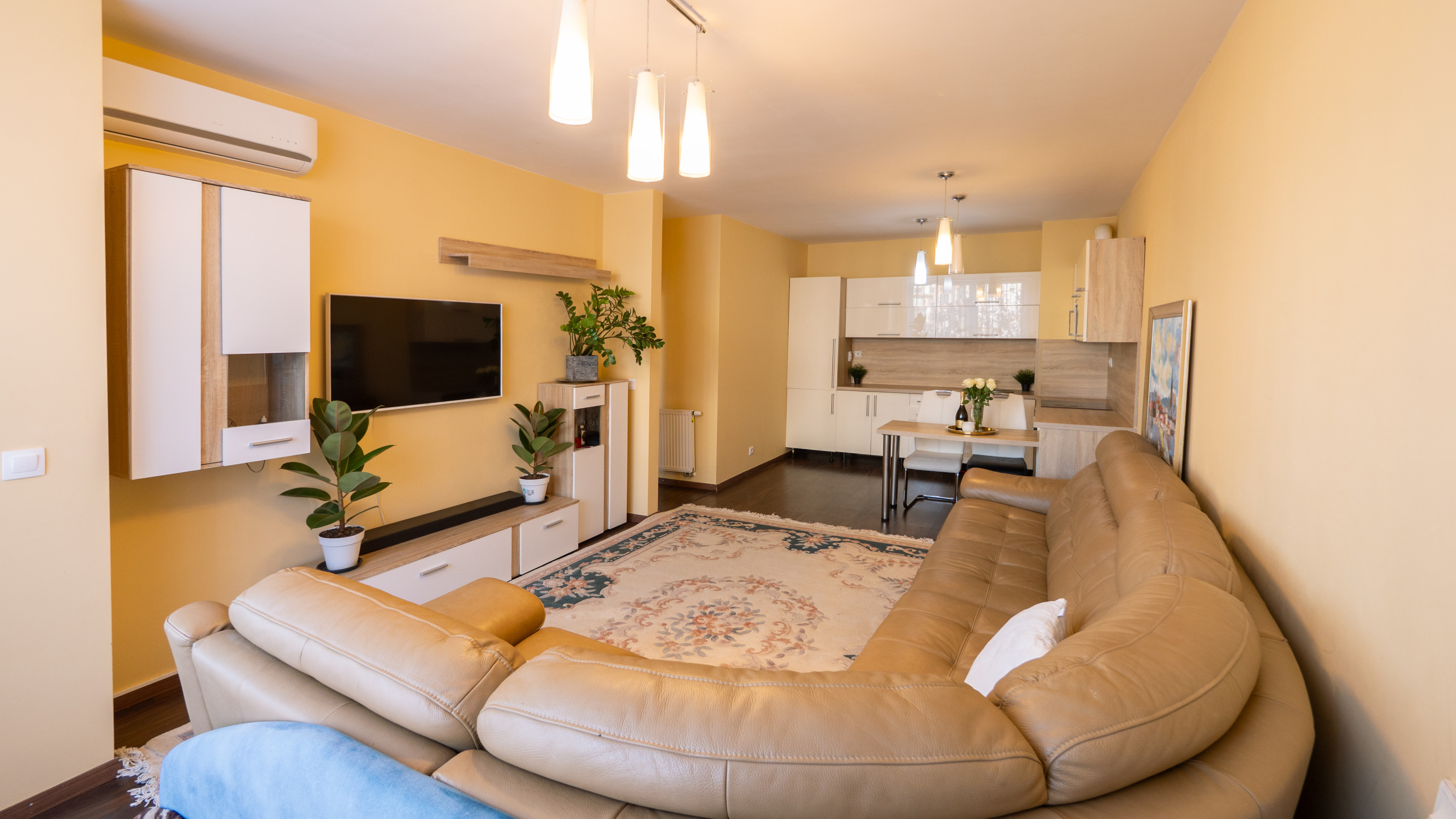 Na predaj 2 izbový byt v Bratislave-Slnečnice