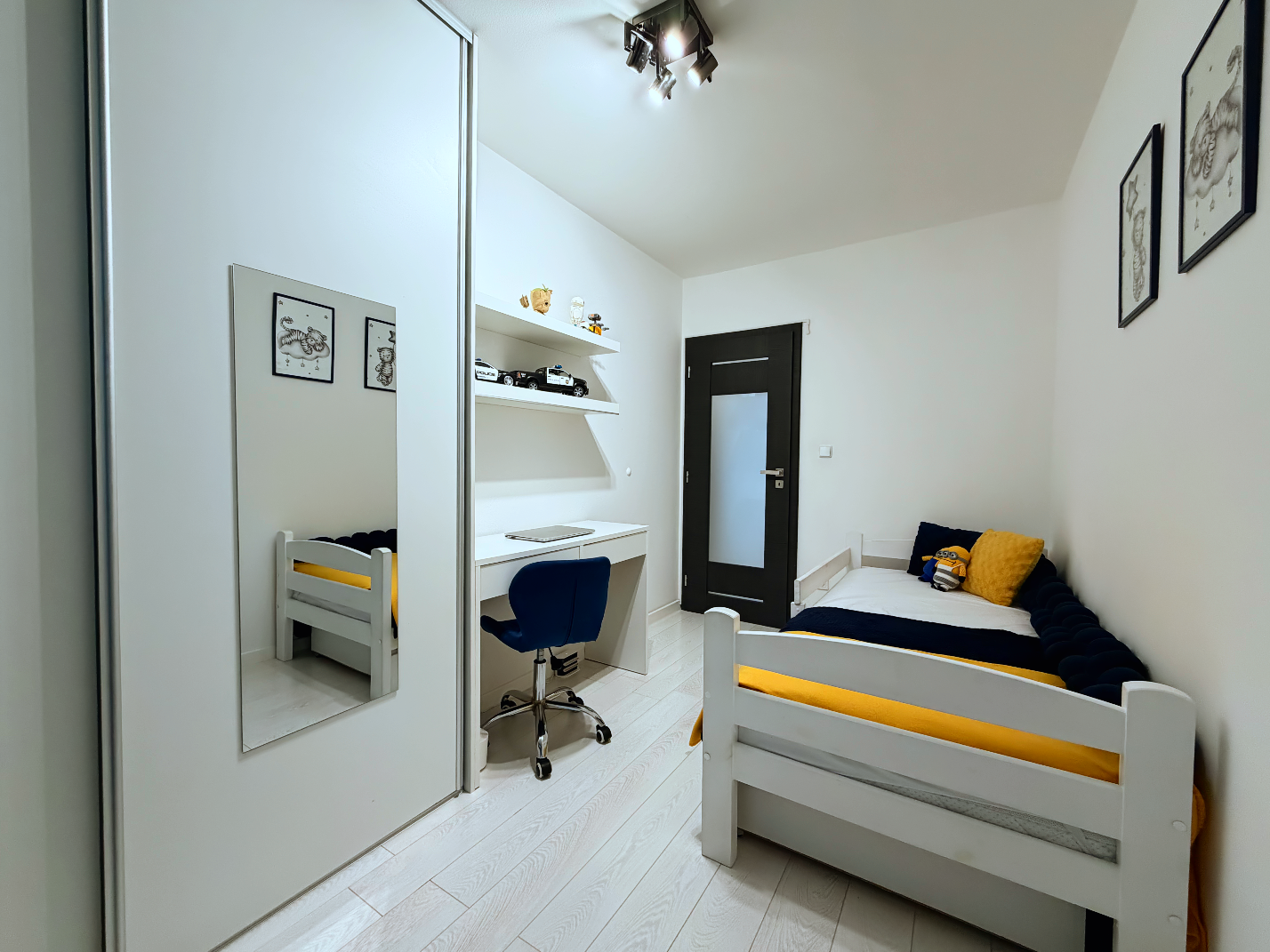 Nový Martin – 3-izbový byt s terasou, predzáhradkou a parkovaním v cene