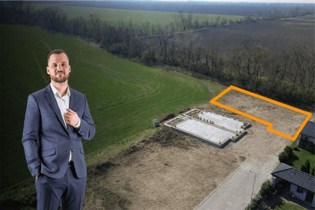 Na predaj exkluzívny stavebný pozemok na konci slepej ulice v obci Voderady