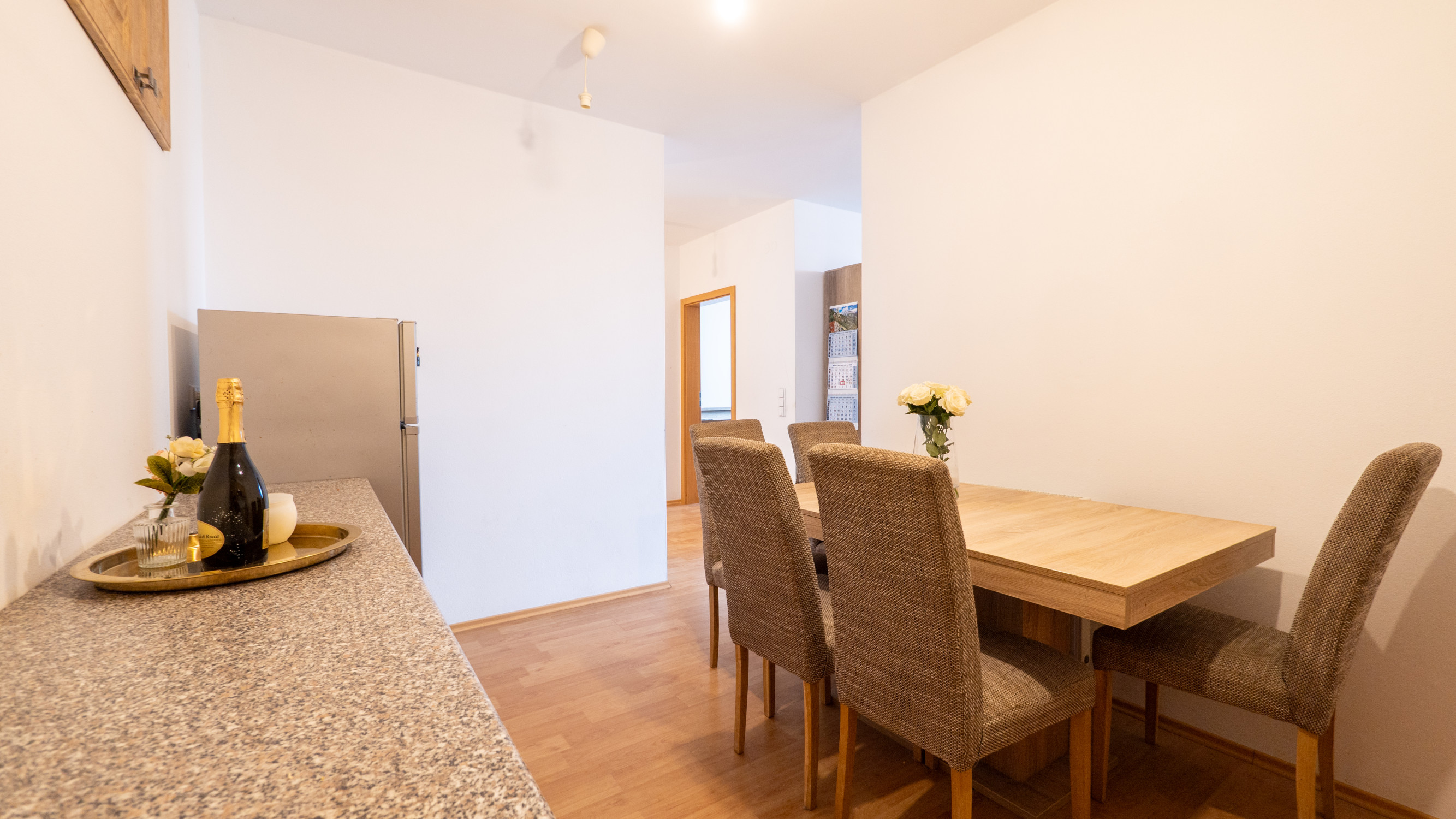 Na predaj velký 2 itbový byt v Bratislave -Petržalke , ul.Budatinska