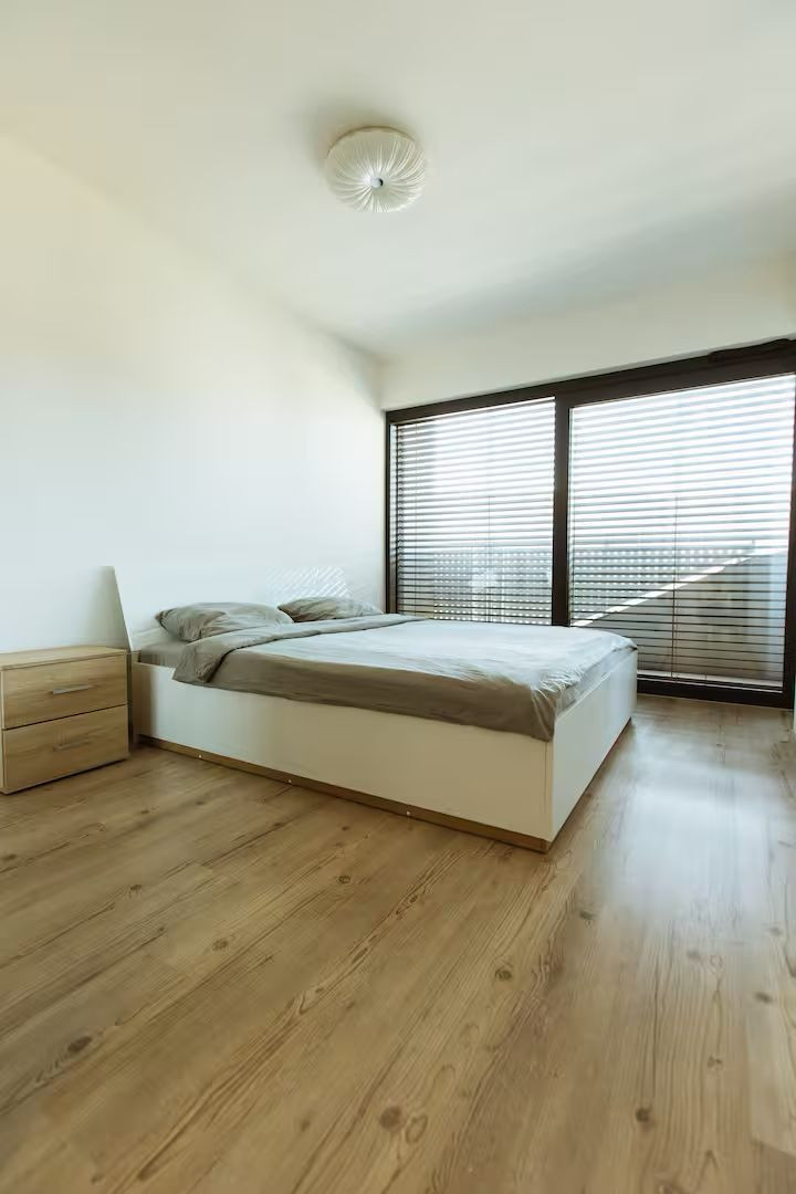 Na prenájom velký 2 izbový byt v proekte-TEHELNE POLE