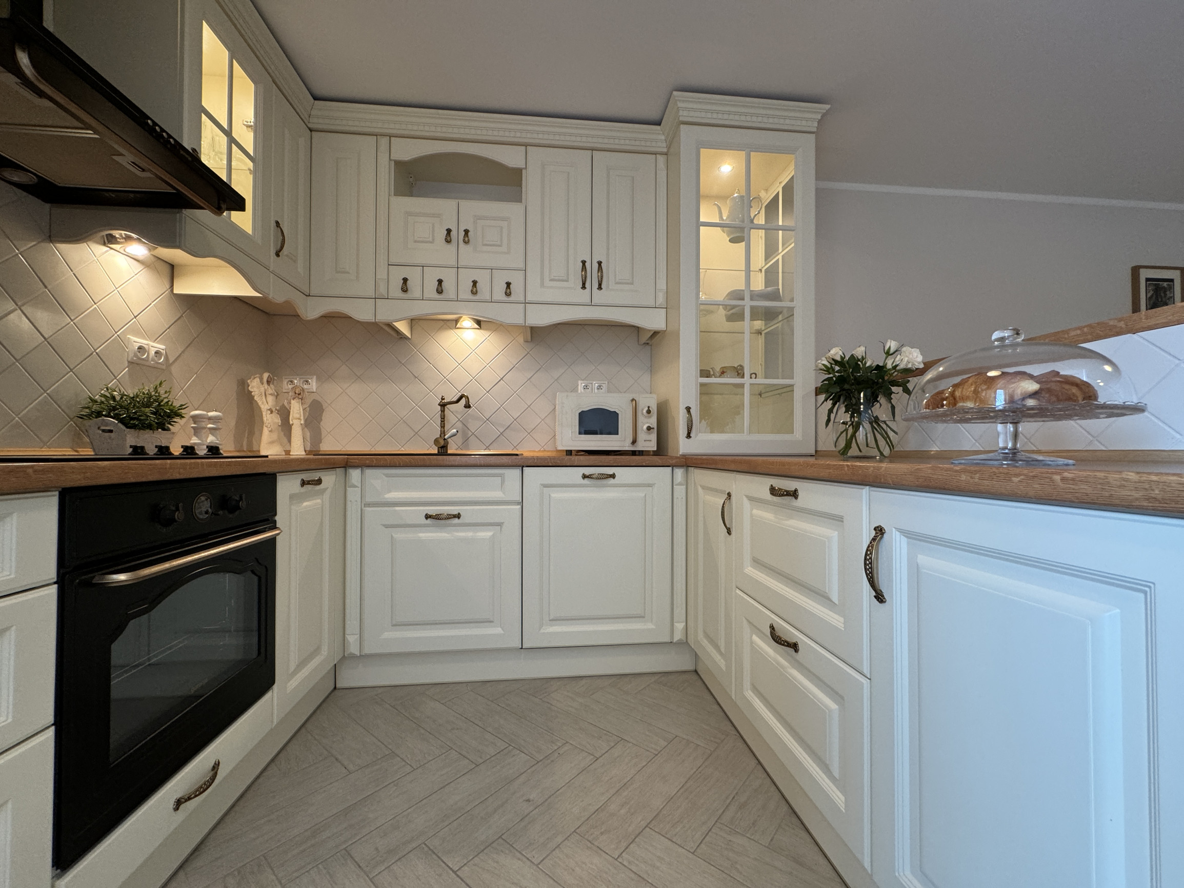 Na prenájom veľmi pekný 3-izbový byt, KNM