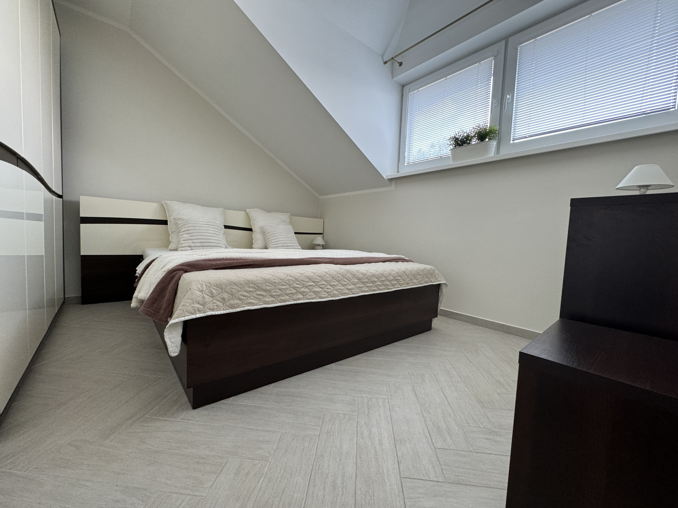 Na prenájom veľmi pekný 3-izbový byt, KNM