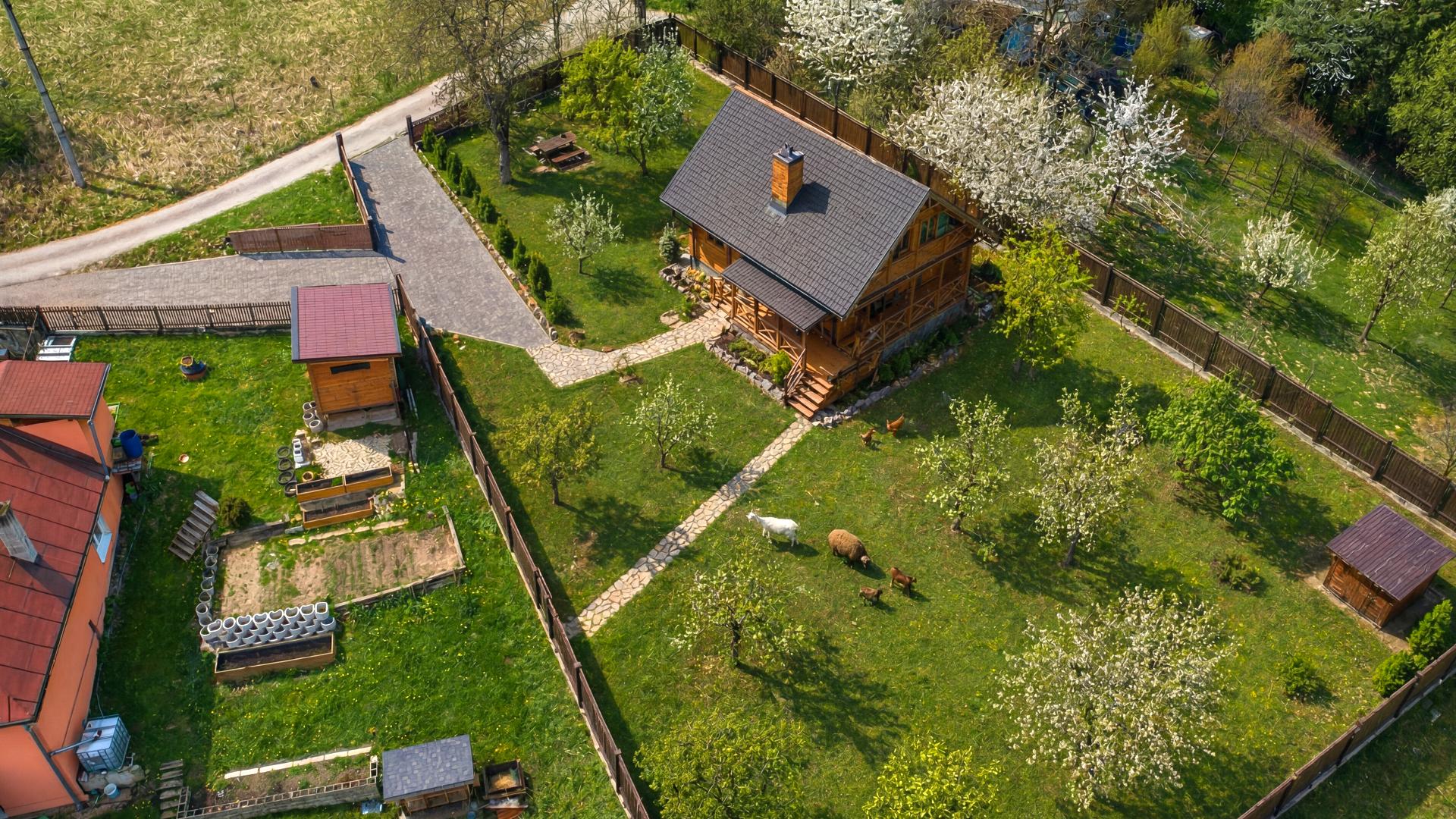 Rodinný dom – drevenica Rudinská, 1375m2