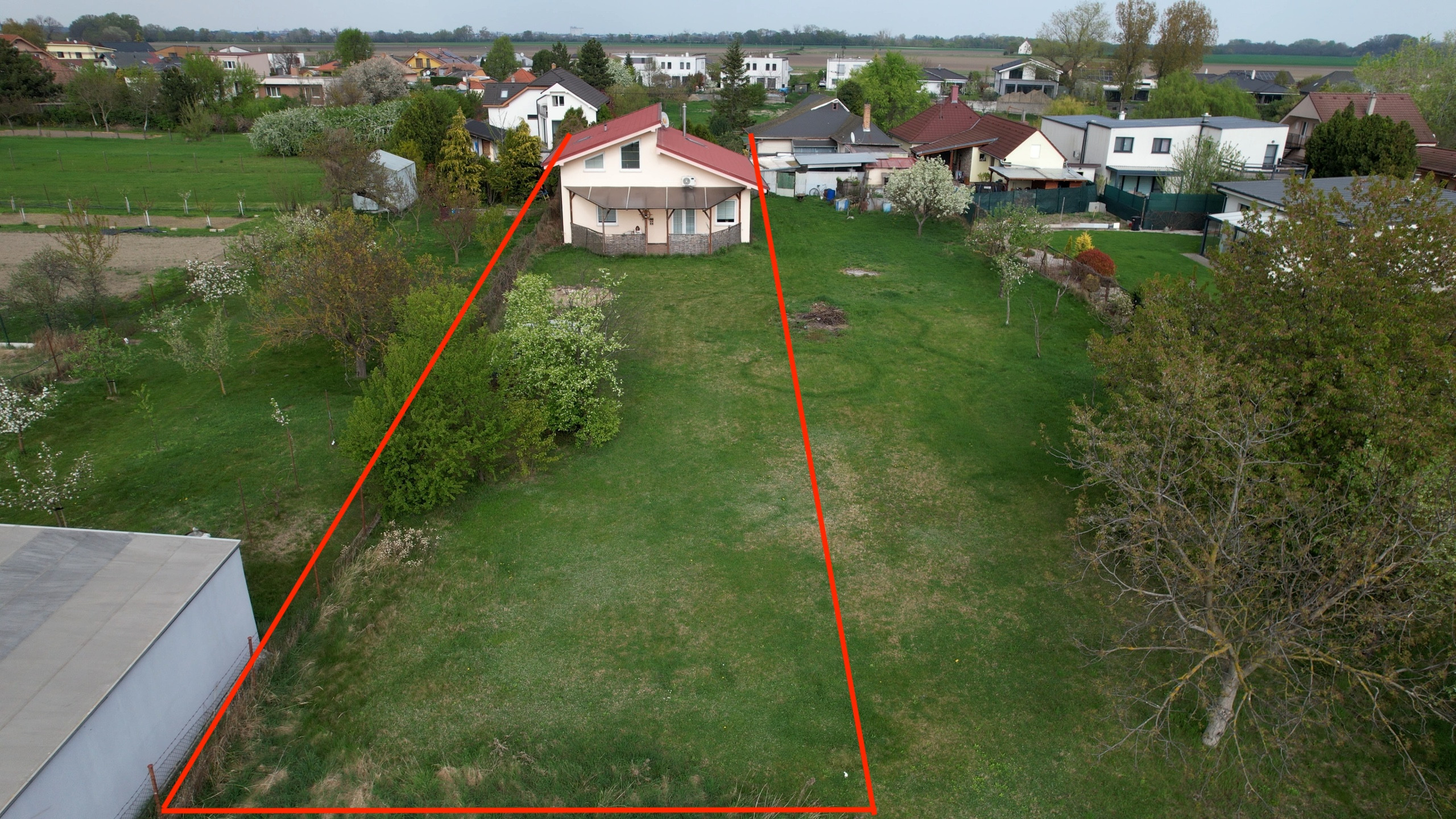 5 izbový rodinný dom Nová Dedinka na predaj, 1445 m2 pozemok