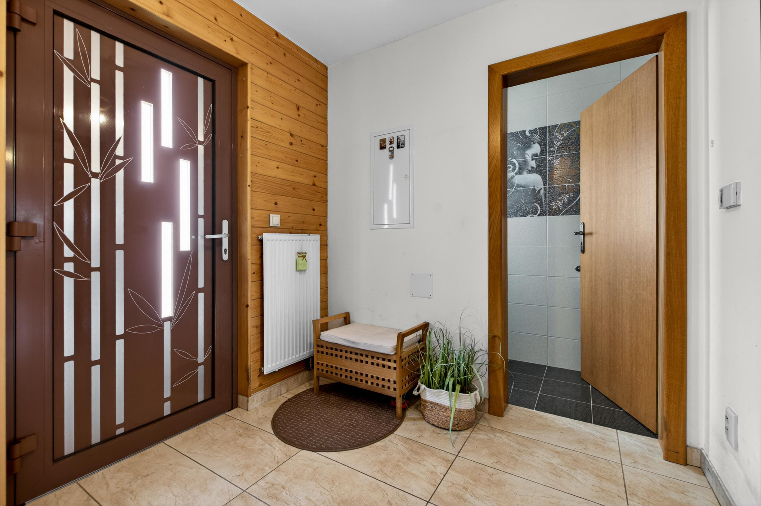Na predaj 5-izbový dom s galériou a priestorom na podnikanie