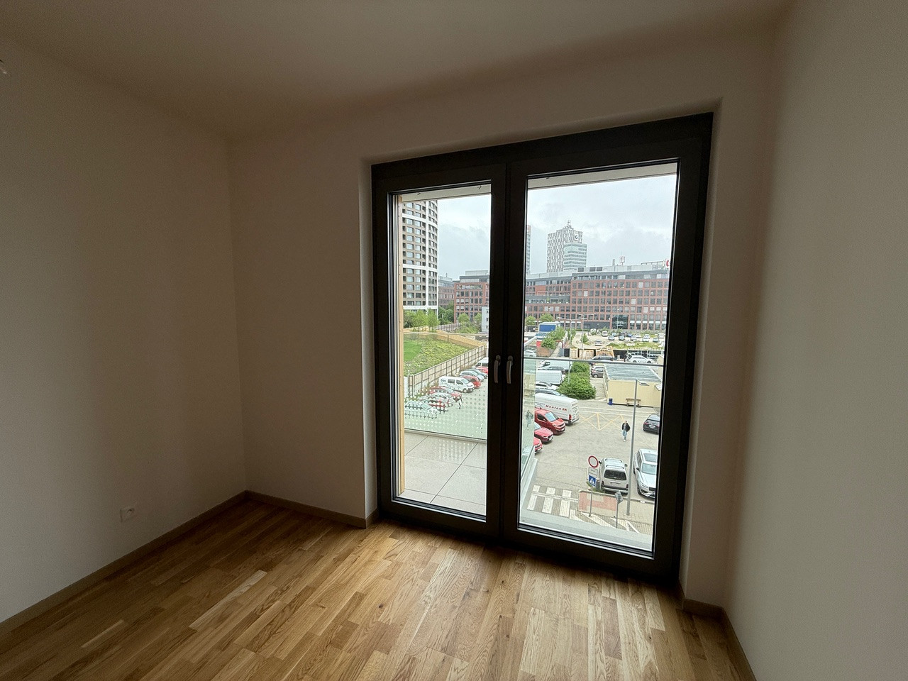 Na predaj 3 izbový byt v downtown METROPOLIS