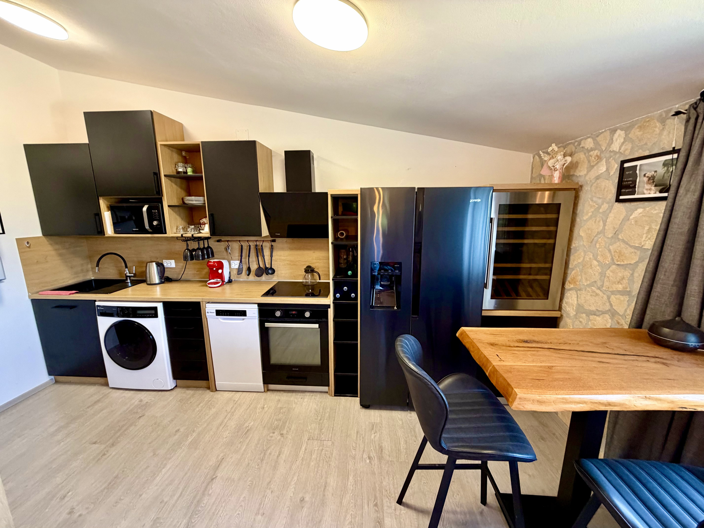 Na predaj luxusný apartmán pri mori -Rovinj Chorvátsko