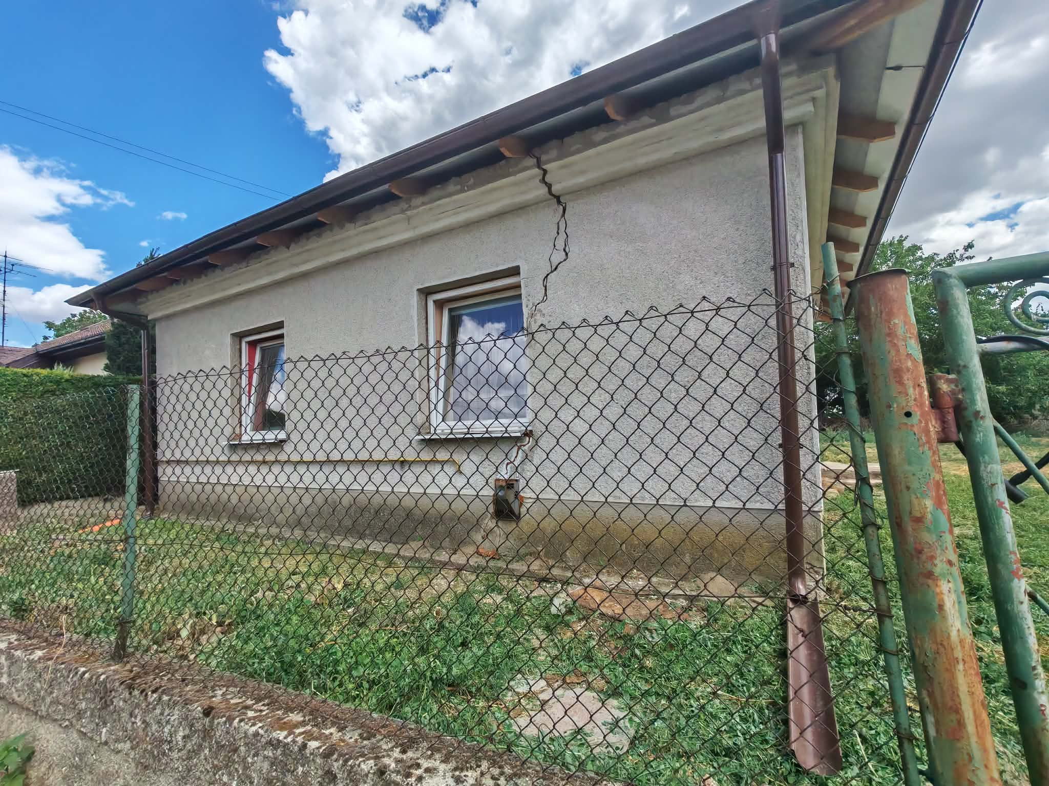 Na predaj starší rodinný dom v obci Pribeta