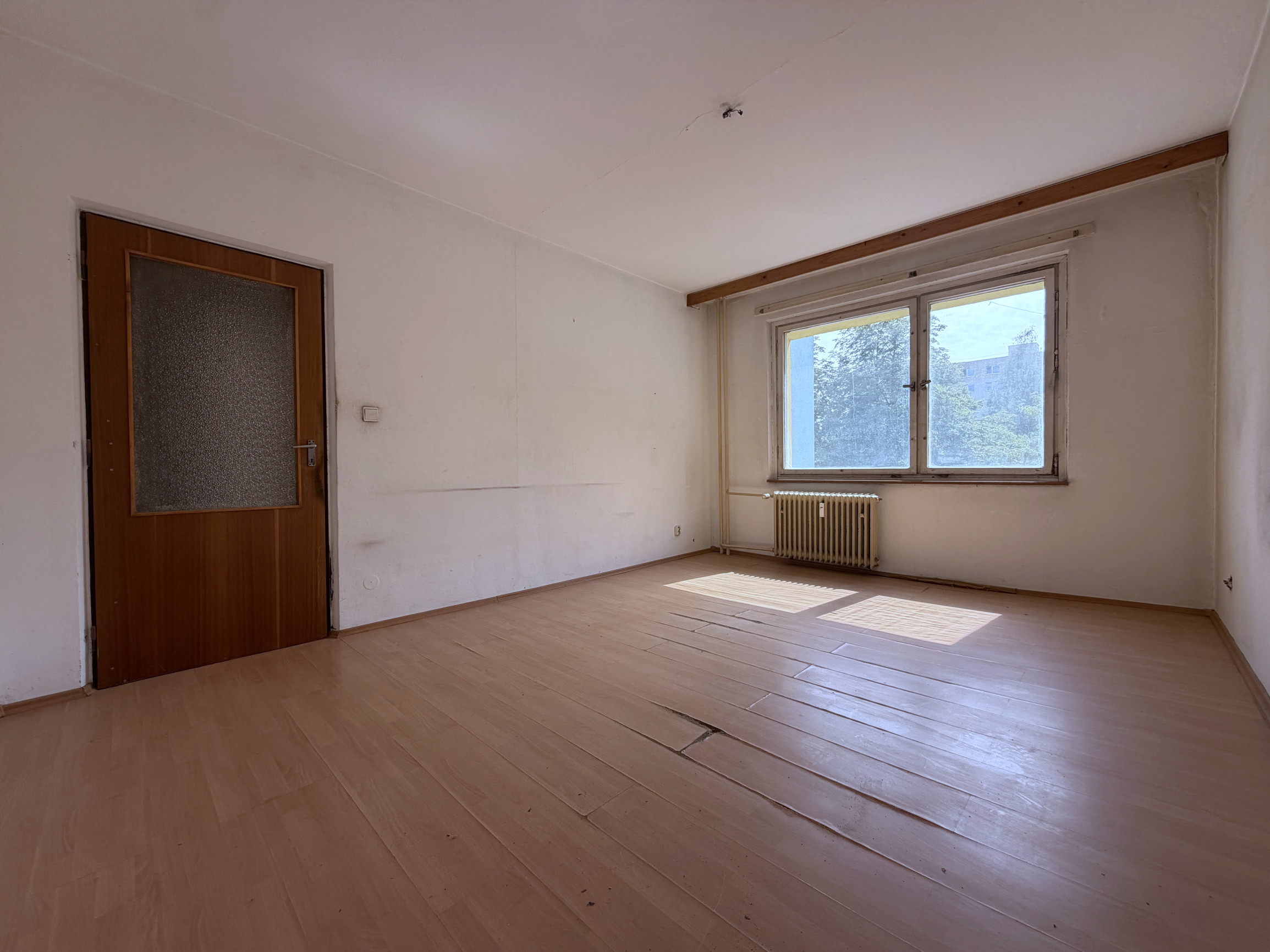 Na predaj 4-izbový byt s balkónom, ul. Zvolenská