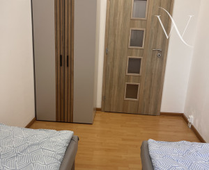 SENEC – NA PRENÁJOM 3 izbový byt priamo v centre mesta.