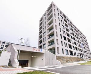 TRNAVA – NA PRENÁJOM nový 2 izbový byt s garážovým státím v lukratívnom a modernom projekte PRÚDY.