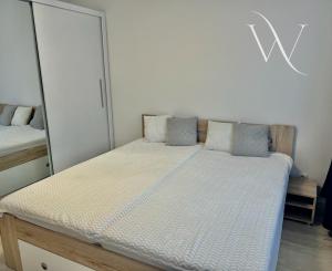 Na prenájom  2 izbový byt v Novostavbe Ovocné Sady s parkovaním