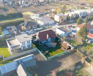 REZERVOVANÉ 5-izbový Rodinný Dom Na predaj - Trstice