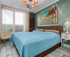 Na predaj luxusný 3-izbový byt s veľkou terasou v Bratislave-Slnečnice.