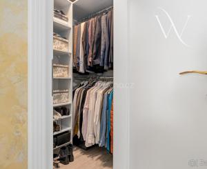 Na predaj luxusný 3-izbový byt s veľkou terasou v Bratislave-Slnečnice.