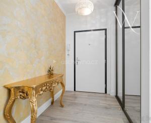 Na predaj luxusný 3-izbový byt s veľkou terasou v Bratislave-Slnečnice.