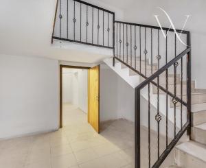 ZNÍŽENÁ CENA!!! SENEC – NA PREDAJ atraktívny, viacgeneračný 6 izbový rodinný dom s priestranným podnikateľským priestorom – polyfunkcia, v lukratívnej a vyhľadávanej časti mesta.