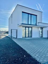 NA predaj moderný 4 izbový dom  v novostavbe Králóvá pri Senci