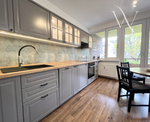 Exkluzívny 3-izbový byt s veľkou terasou v srdci Starého Mesta – Kozia ulica