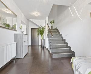 SENEC- NA PREDAJ 4.izb. RD, Slnečné jazerá JUH