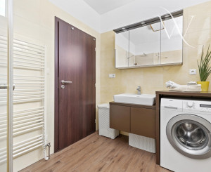 SENEC- NA PREDAJ 4.izb. RD, Slnečné jazerá JUH