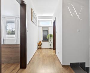 SENEC- NA PREDAJ 4.izb. RD, Slnečné jazerá JUH