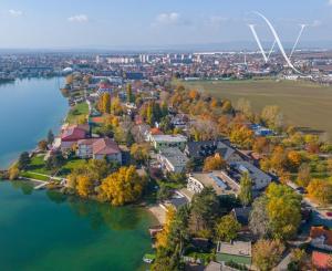 NA PREDAJ -EXLUZÍVNA INVESTIČNÁ PRÍLEŽITOSŤ V SRDCI  SLNEČNÝCH JAZIER