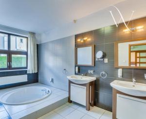 NA PREDAJ -EXLUZÍVNA INVESTIČNÁ PRÍLEŽITOSŤ V SRDCI  SLNEČNÝCH JAZIER