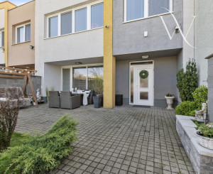 SENEC- NA PREDAJ 4.izb. rekreačná chata, Slnečné jazerá JUH