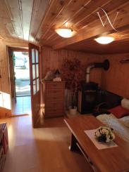 Nová nižšia cena!!! Wealth Group, s.r.o. ponúka exkluzívne na predaj rekreačnú chatu v obci Trávnica.