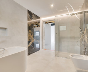 Na predaj 3 moderné nízkoenergetické rodinné domy v obci Valča