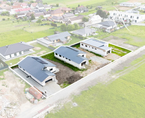 Na predaj 3 moderné nízkoenergetické rodinné domy v obci Valča