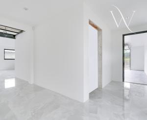 Na predaj 3 moderné nízkoenergetické rodinné domy v obci Valča