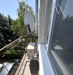 Wealth Group | Exkluzívne ponúka 3-izbový 71,2 m2 - tehlový byt s garážou, vlastnou záhradou - Šalgočka, okr.Galanta