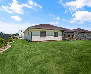 NA PREDAJ unikátny, samostatný 4-iz Rodinný dom priamo v DS