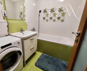 ,, Predané "  Wealth Group | ponúka štýlový 3-izbový byt v novostavbe, s terasou a parkovaním (Trenčín-Liptovská)