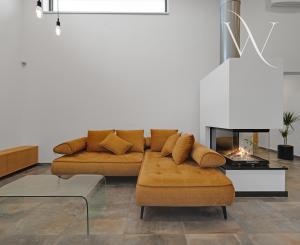 Senec (časť Malý Biel) - na predaj nadštandardný 4 izbový RD v tichej lokalite, s otvorenou galériou