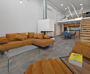 Senec (časť Malý Biel) - na predaj nadštandardný 4 izbový RD v tichej lokalite, s otvorenou galériou