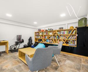 Senec (časť Malý Biel) - na predaj nadštandardný 4 izbový RD v tichej lokalite, s otvorenou galériou