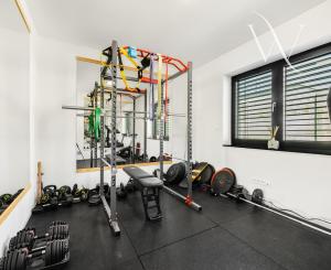 Senec (časť Malý Biel) - na predaj nadštandardný 4 izbový RD v tichej lokalite, s otvorenou galériou