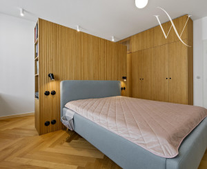 REZERVOVANÉ! Na PREDAJ: 3 izbový dizajnový byt (104 m2) s dušou v Starom Meste – Heydukova, Bratislava