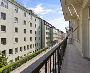 REZERVOVANÉ! Na PREDAJ: 3 izbový dizajnový byt (104 m2) s dušou v Starom Meste – Heydukova, Bratislava