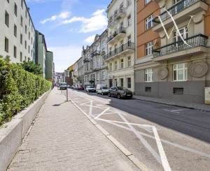 REZERVOVANÉ! Na PREDAJ: 3 izbový dizajnový byt (104 m2) s dušou v Starom Meste – Heydukova, Bratislava