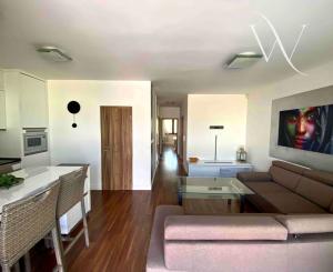 Na prenájom exluzivný 2 izbový byt v Hrubej Borši