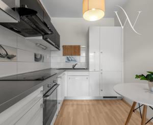 Na predaj 2-izbový byt s terasou v centre Senca – Lichnerova ulica