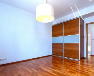 Exkluzívne na PREDAJ: Priestranný 4-podlažný rodinný dom (183 m2) v obľúbenej lokalite Ľudová štvrť, Pohronská ulica, Bratislava – Nové Mesto